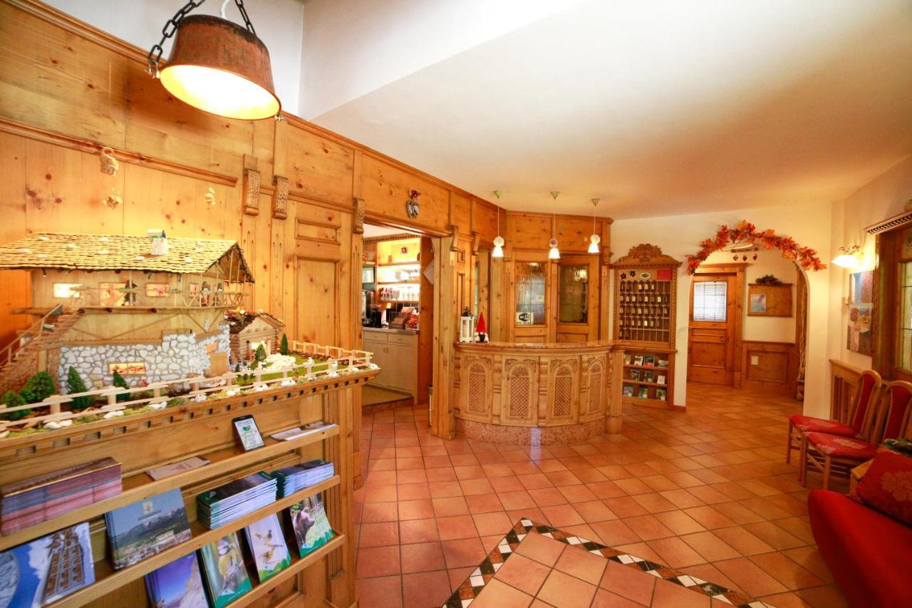 Hotel Fantelli Folgarida Luaran gambar