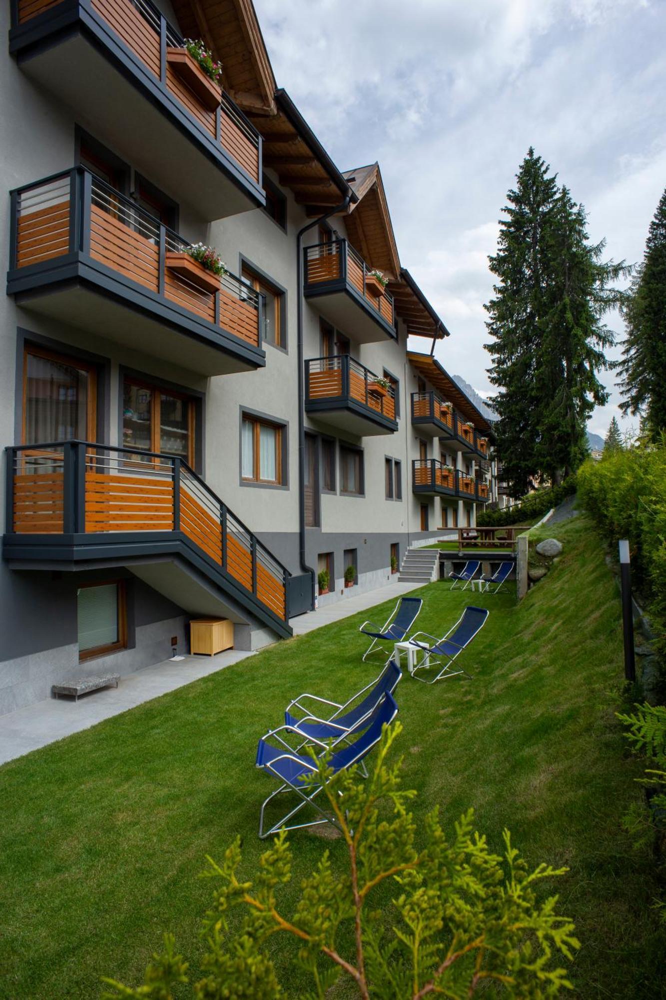 Hotel Fantelli Folgarida Luaran gambar