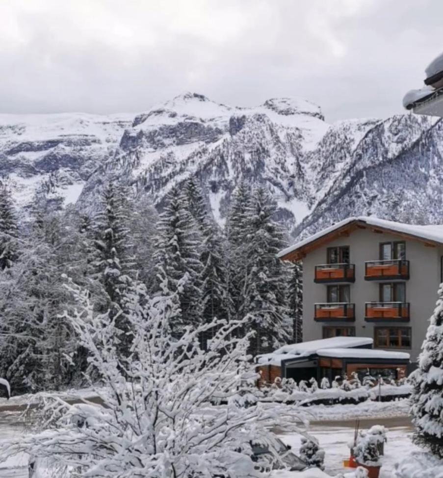 Hotel Fantelli Folgarida Luaran gambar
